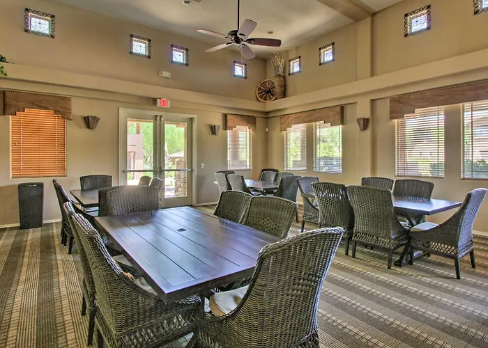 Work Or Play! Resort-style Retreat Scottsdale
