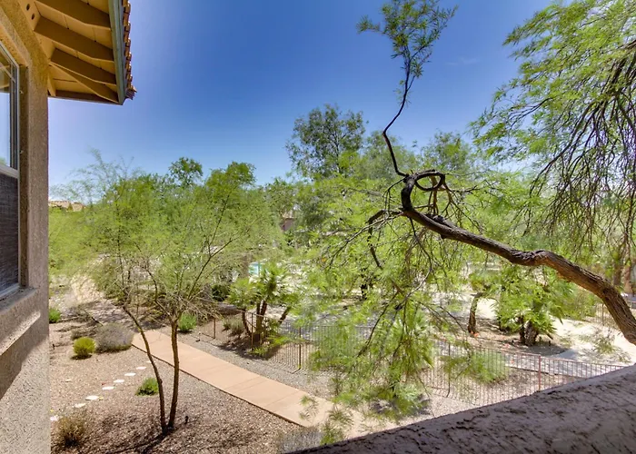 Work Or Play! Resort-style Retreat Dom wakacyjny Scottsdale